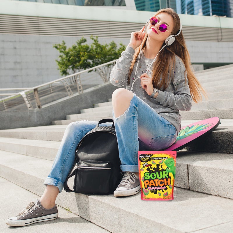 SOUR PATCH KIDS Watermelon Soft & Chewy Candy, Family Size, Bulk Candy, 1.8 lb - Image 4
